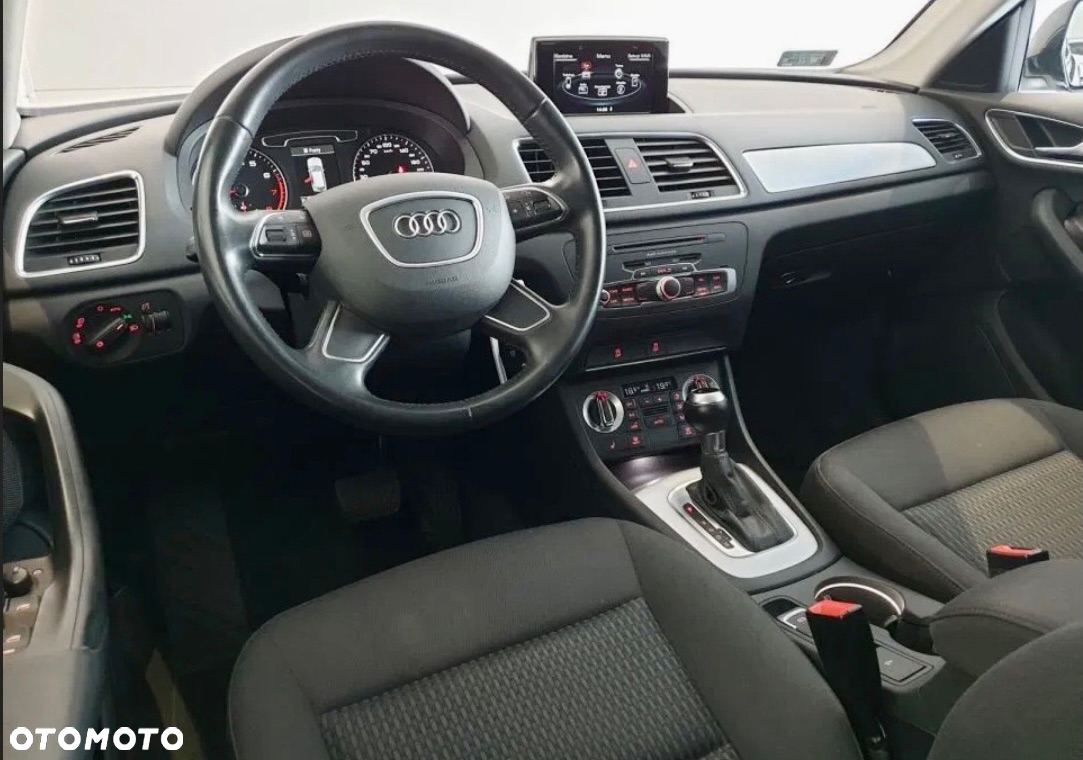 Audi Q3 1.4 TFSI S tronic - 10