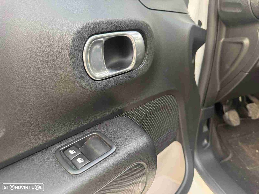 Citroën C3 1.2 PureTech Feel - 8