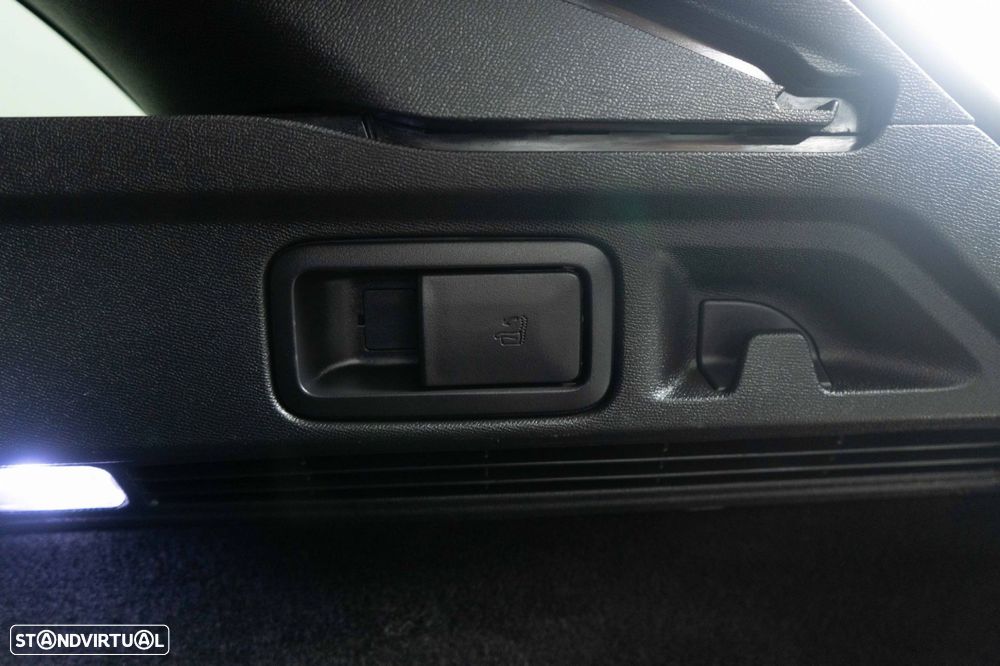 Peugeot 508 SW 1.6 Hybrid GT Pack e-EAT8 - 22