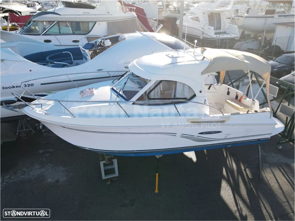 Beneteau Antares 7 - 2