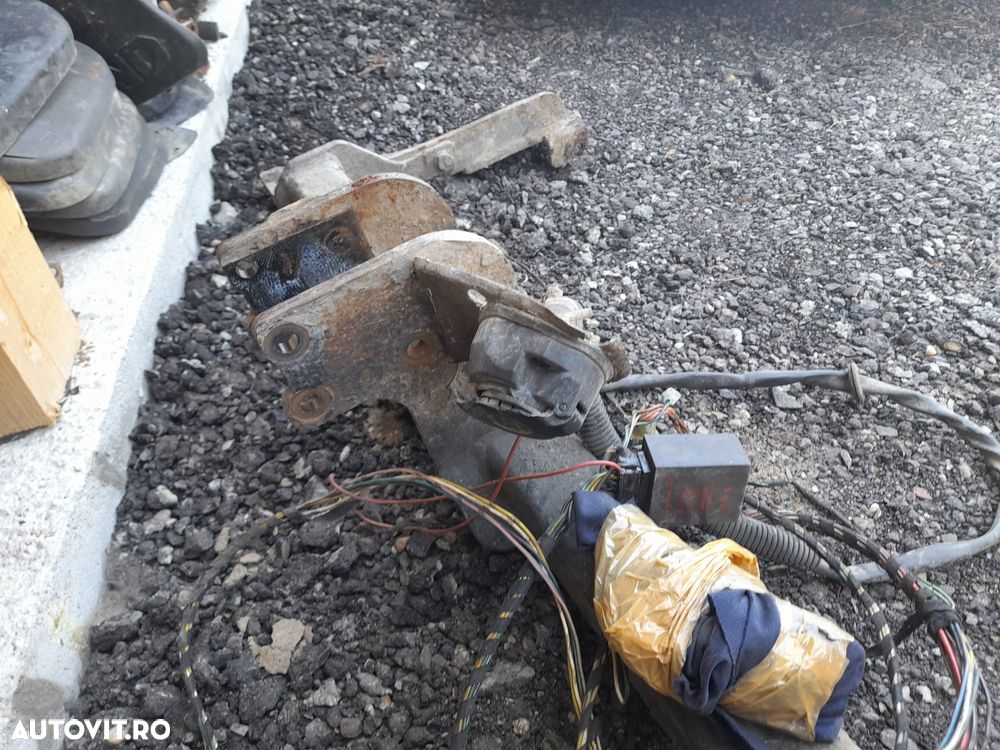 Carlig remorcare Suzuki Grand Vitara 2006 - 2012 SUV cui - 3