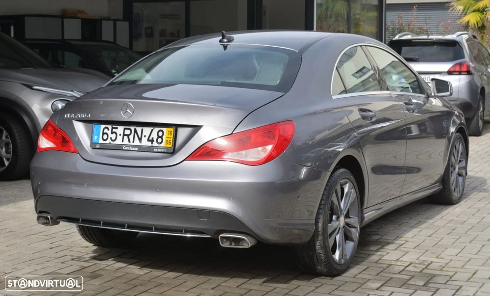 Mercedes-Benz CLA 200 CDI Urban - 15
