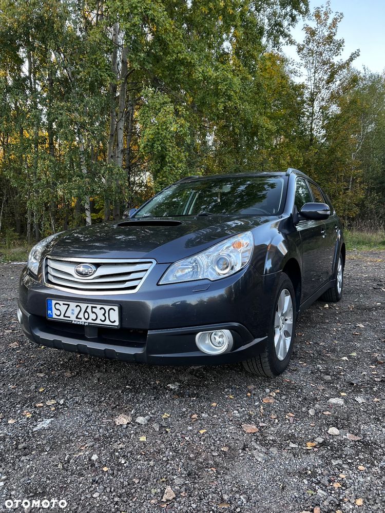 Subaru Outback 2.0 D Comfort - 1