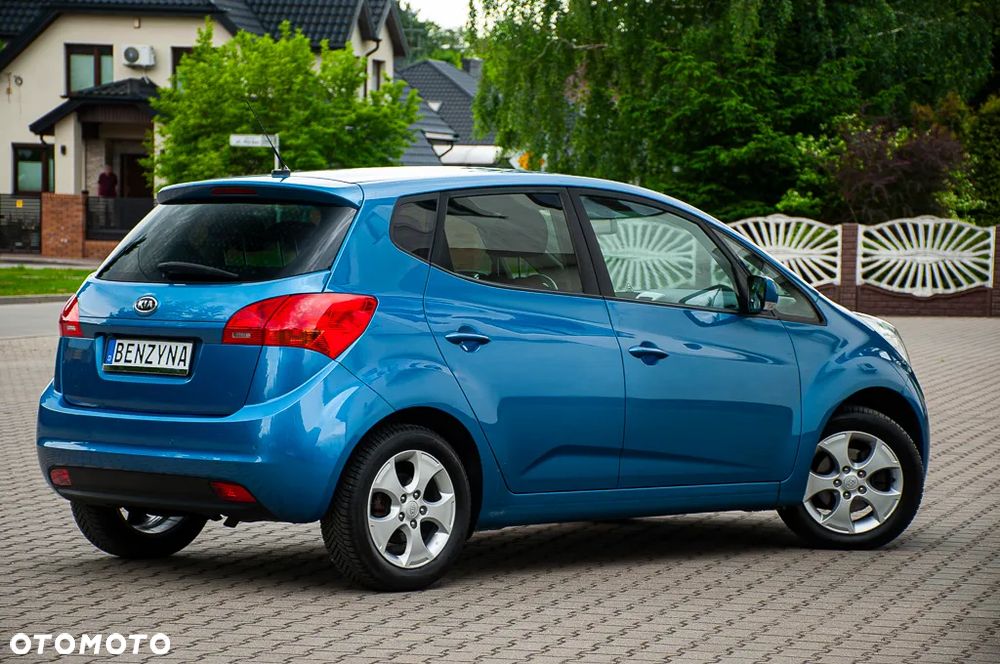 Kia Venga 1.6 CVVT Vision - 12