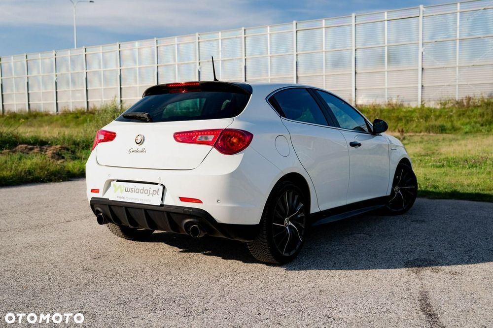 Alfa Romeo Giulietta 1750 TBi QV TCT - 7