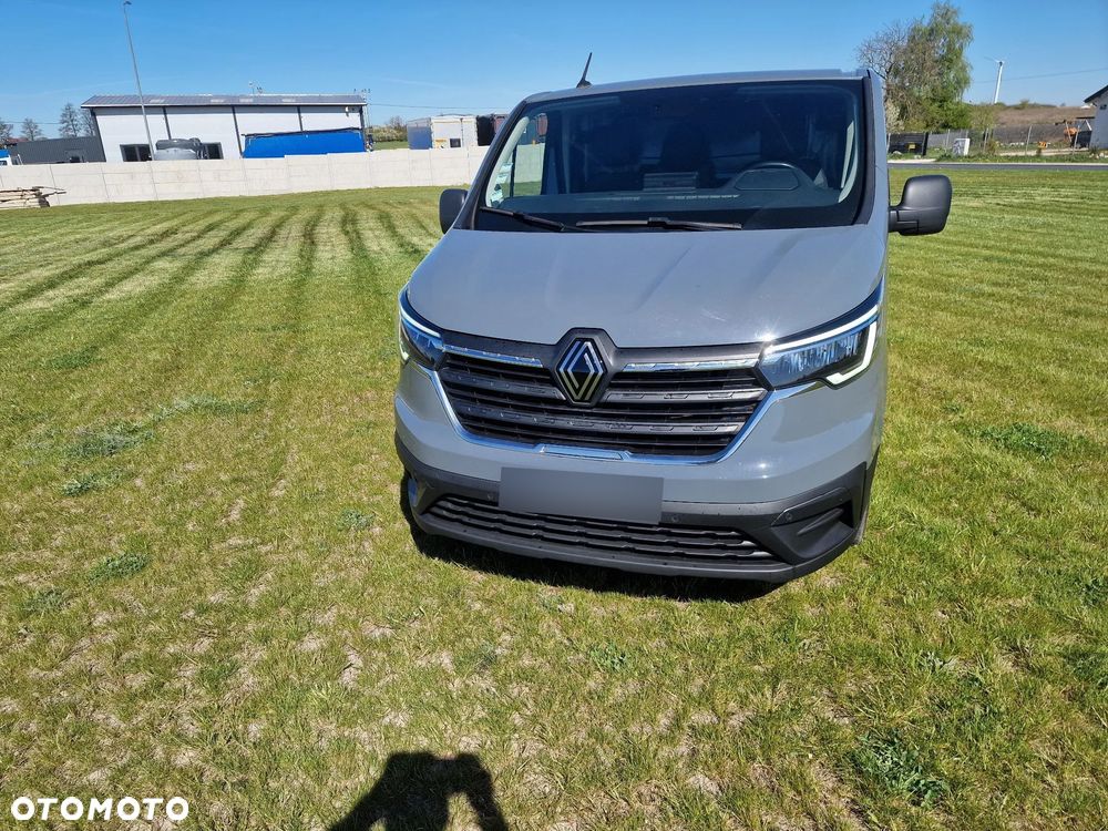 Renault Trafic - 2
