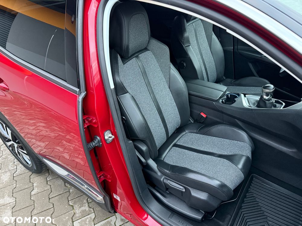 Peugeot 3008 PureTech 130 Stop & Start Allure - 36