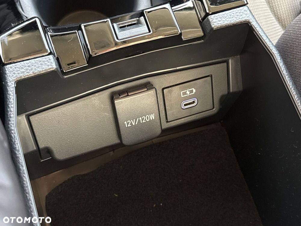 Toyota Corolla 1.8 Hybrid Comfort - 23