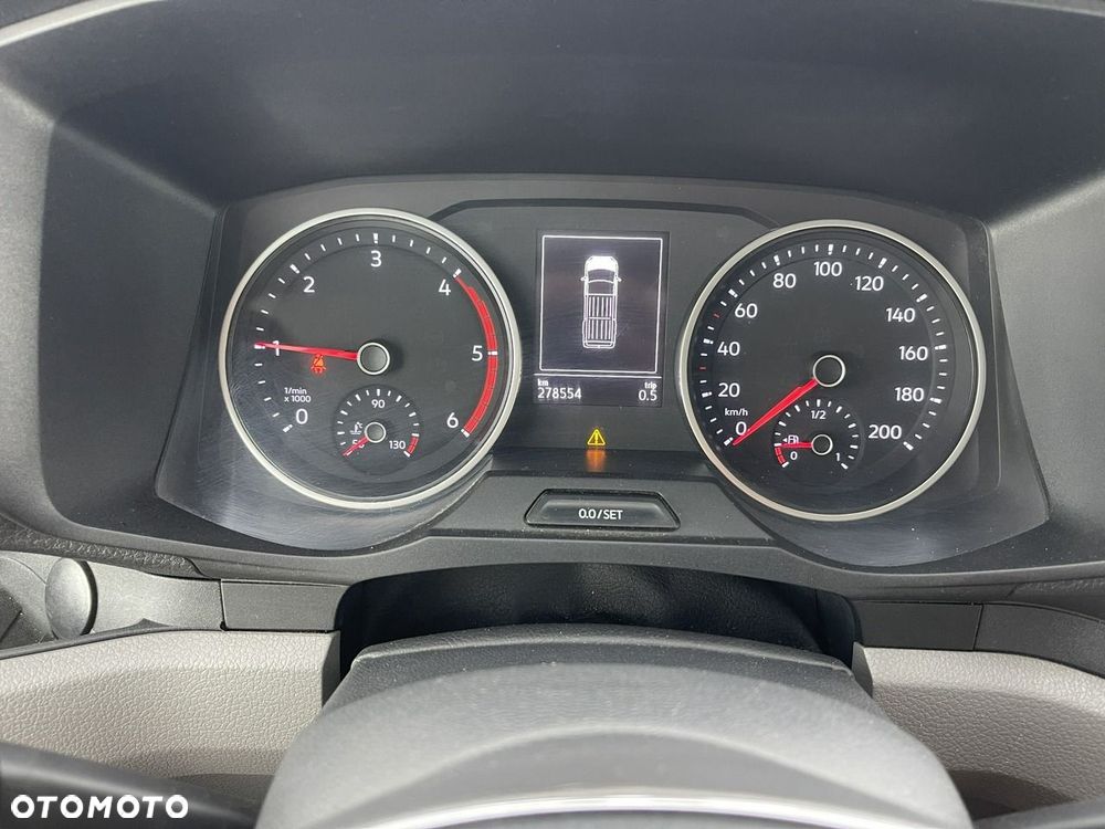 Volkswagen Crafter - 17