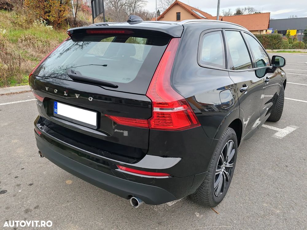 Volvo XC 60 D5 AWD Geartronic Momentum - 8