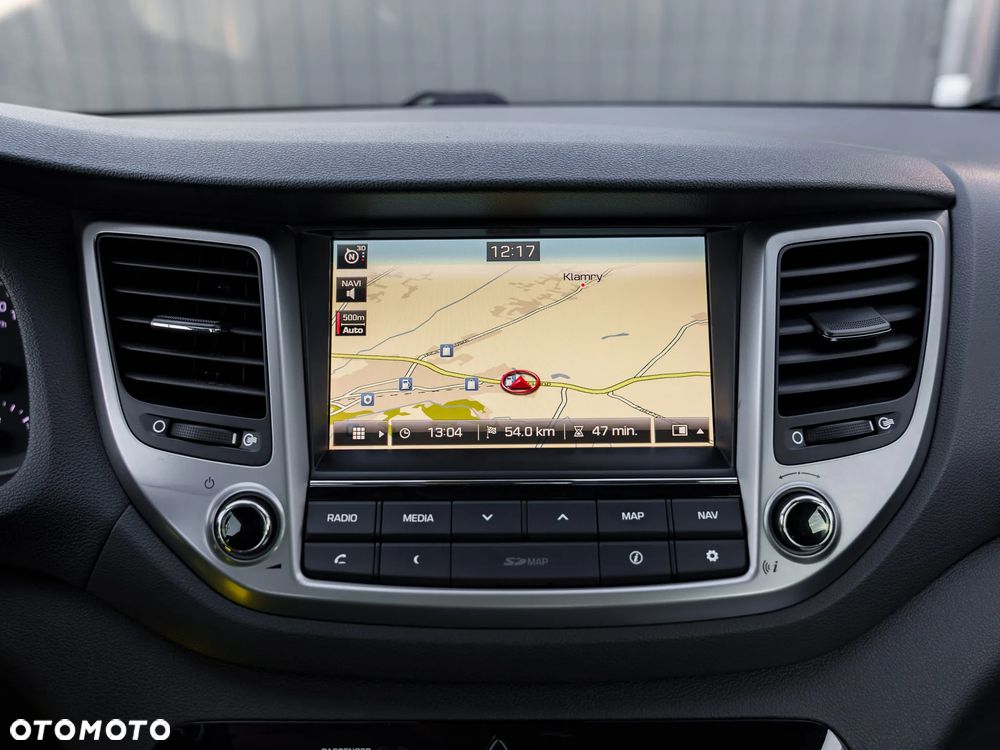 Hyundai Tucson blue 1.7 CRDi 2WD DCT Premium - 24