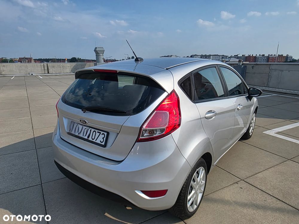 Ford Fiesta - 17