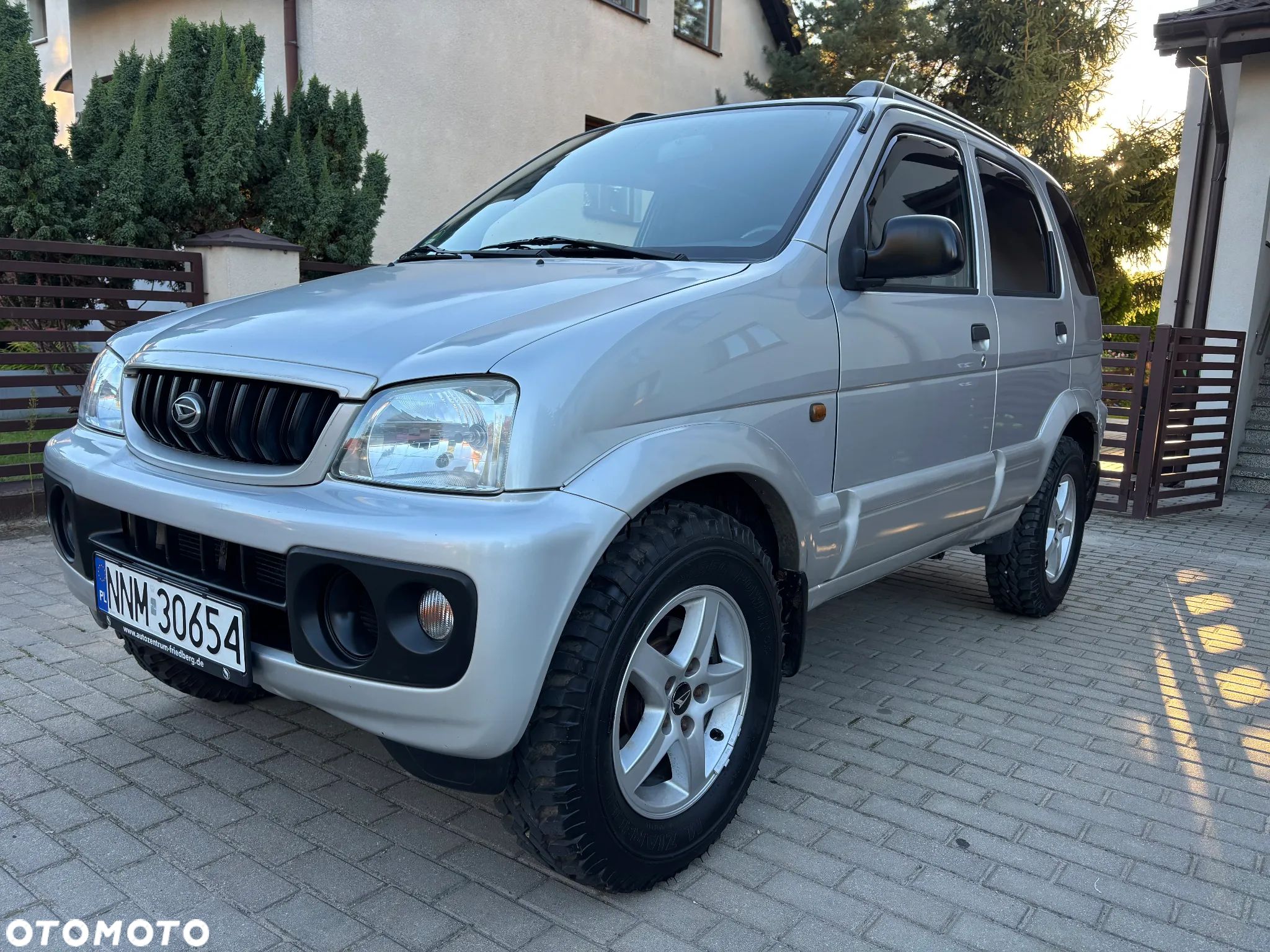 Daihatsu Terios - 1