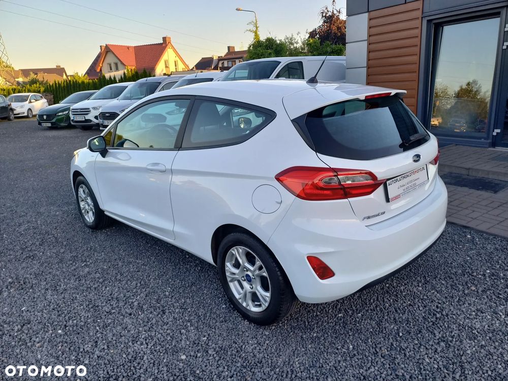 Ford Fiesta - 5