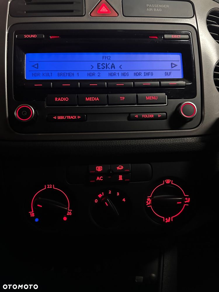 Volkswagen Tiguan 2.0 TDI DPF 4Motion Track & Field - 24