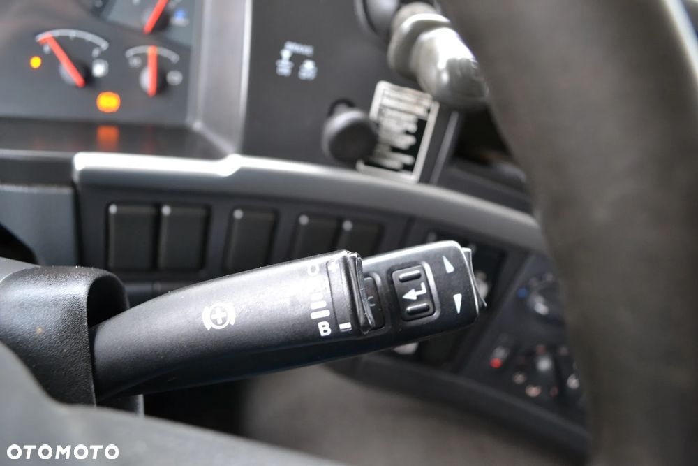 Volvo FM 410 6x2 RAMA BDF dł. 7,8 m TRZECIA OŚ SKRĘTNA KLIMATYZACJA - 19