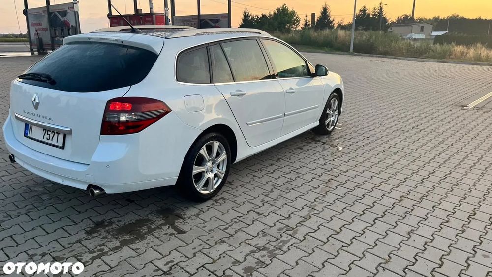 Renault Laguna ENERGY dCi 175 FAP Start & Stop Bose Edition - 3