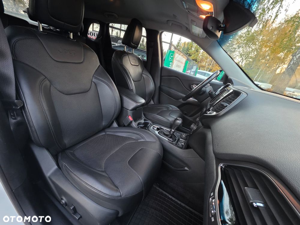 Jeep Cherokee 2.0 GME Active Drive I Limited - 21