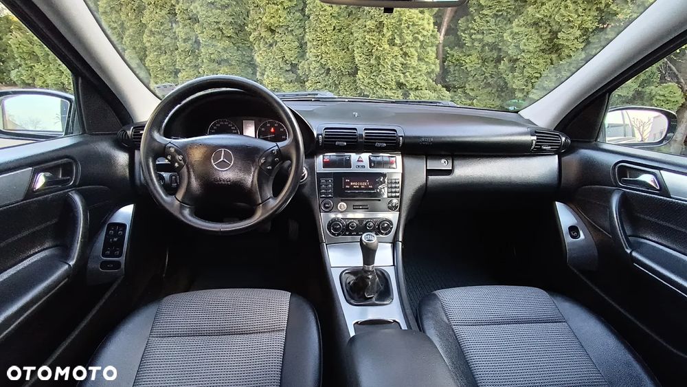 Mercedes-Benz Klasa C 180 Kompressor Avantgarde - 20