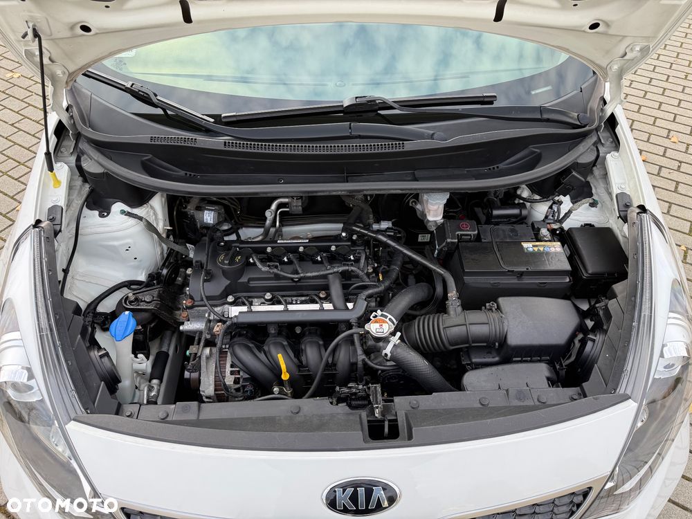 Kia Rio 1.2 Business Line - 24