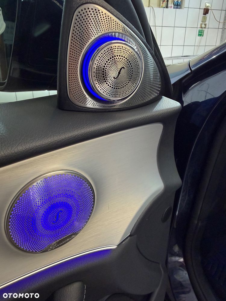 Mercedes-Benz Klasa E 300 9G-TRONIC Night Edition - 32