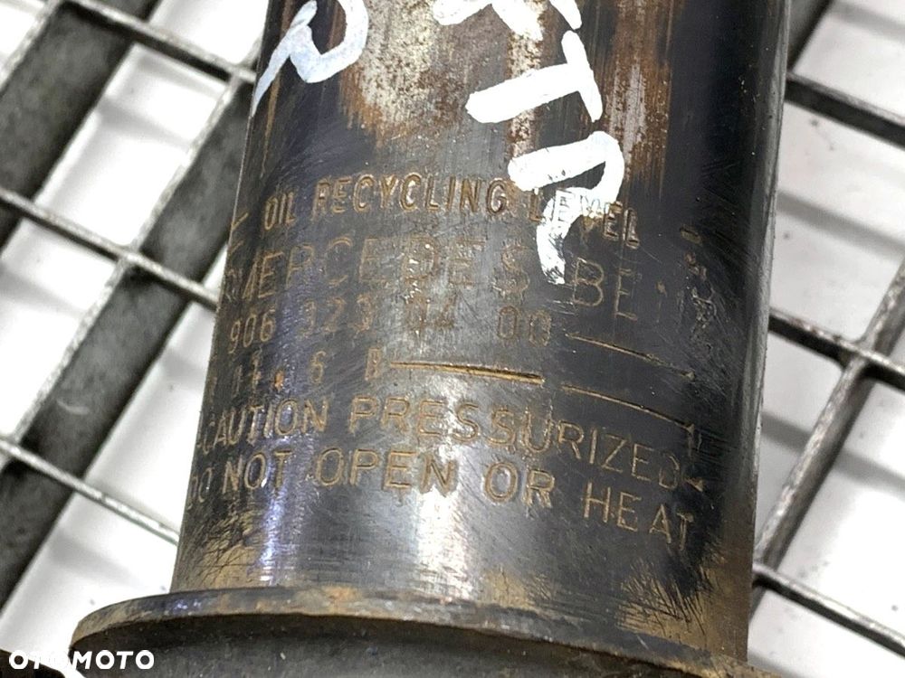 AMORTYZATOR PRAWY PRZÓD  VW CRAFTER 30-35 Autobus (2E_) 2006 - 2016 2.5 TDI 120 kW [163 KM] olej - 6