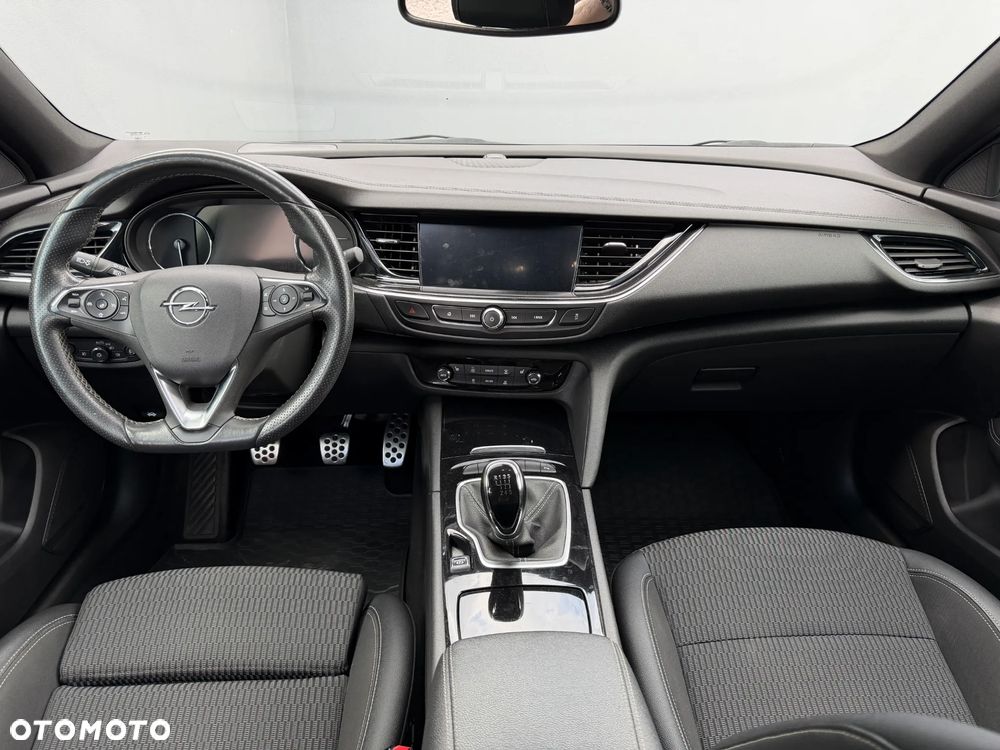 Opel Insignia 2.0 CDTI Elegance S&S - 26