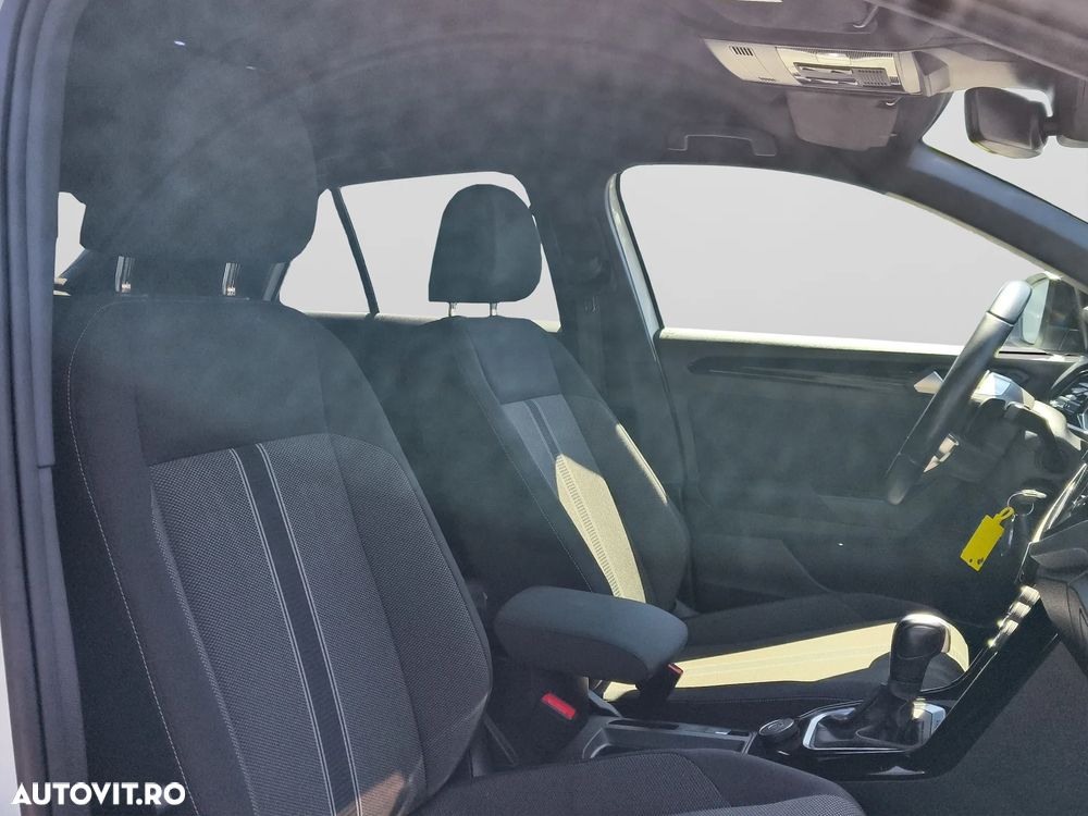 Volkswagen T-Roc 2.0 TDI SCR 4MOTION DSG Style - 22