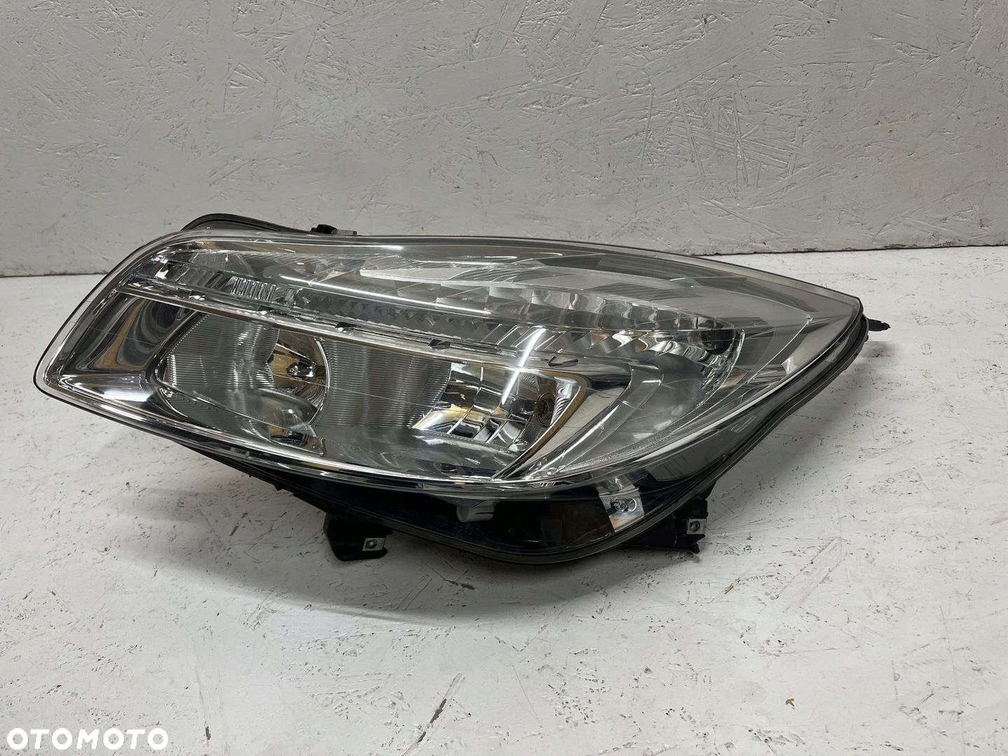 OPEL INSIGNIA A REFLEKTOR LEWY PRZEDNI 1EJ009630-01 ORG FV WYS 24H - 2