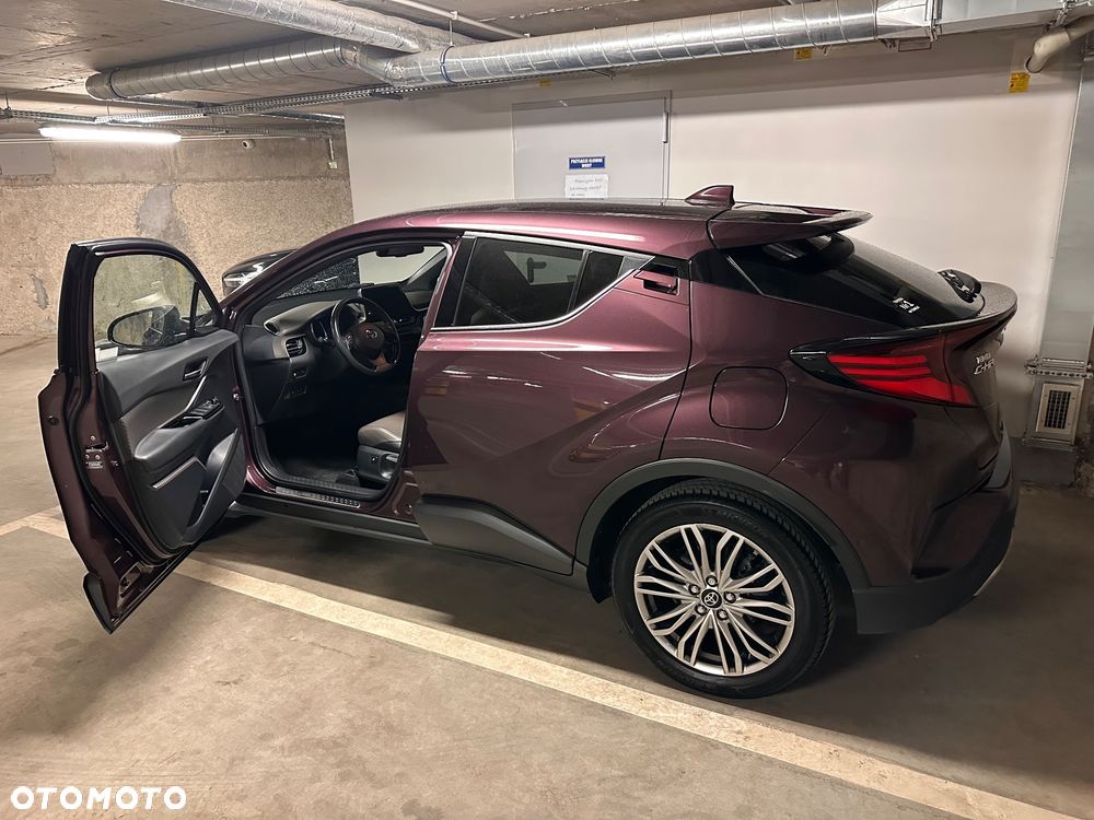 Toyota C-HR 2.0 Hybrid Executive - 25