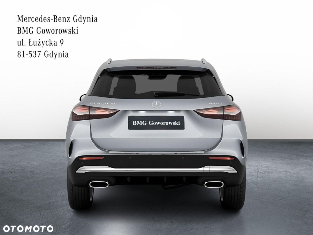 Mercedes-Benz GLA - 5