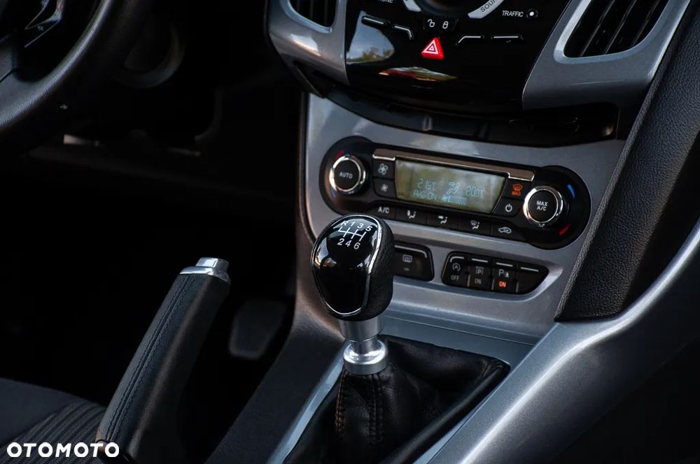 Ford Focus 1.6 EcoBoost Start-Stopp-System Titanium - 34