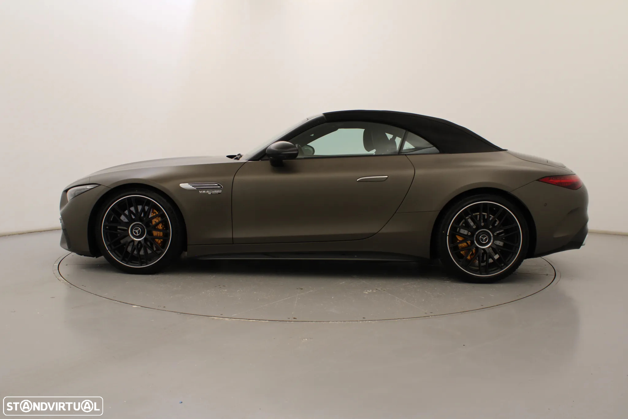 Mercedes-Benz SL 63 AMG 4Matic+ - 13