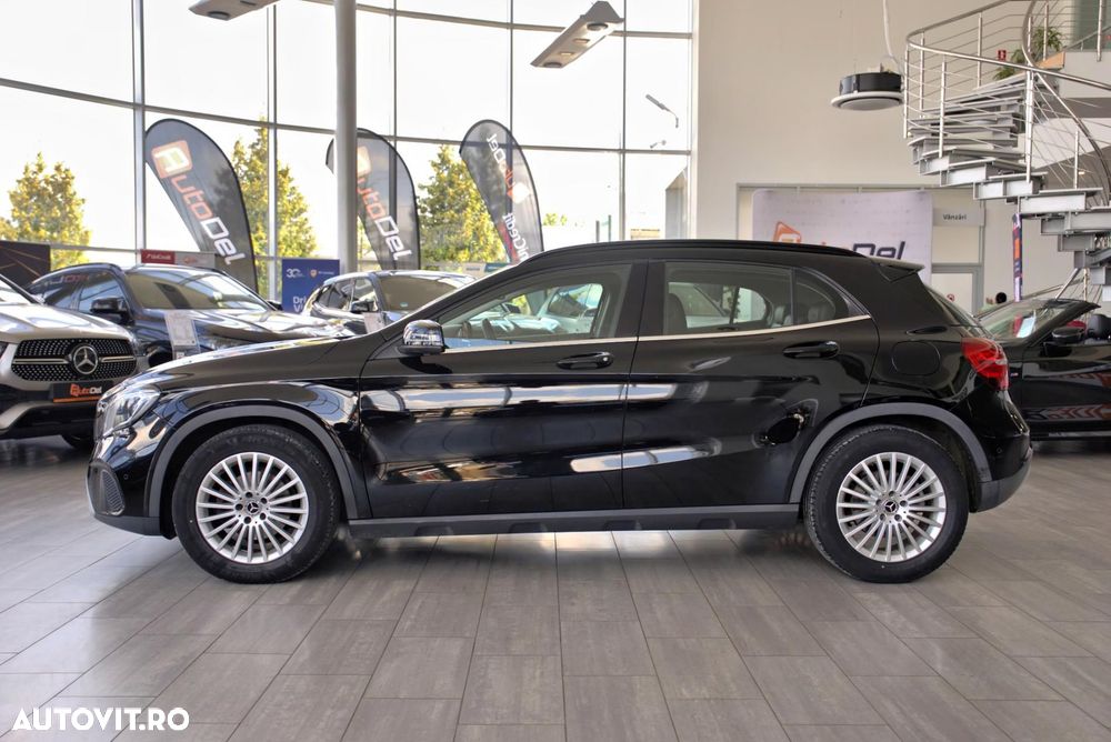 Mercedes-Benz GLA 200 d 4MATIC Aut. - 5