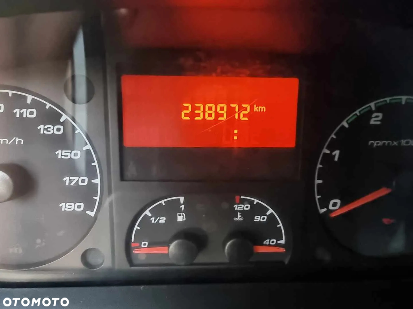 Iveco 50C15 - 8