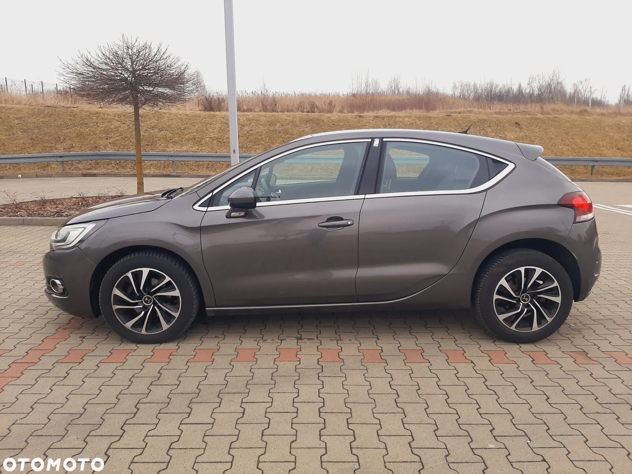 DS Automobiles DS 4 - 4