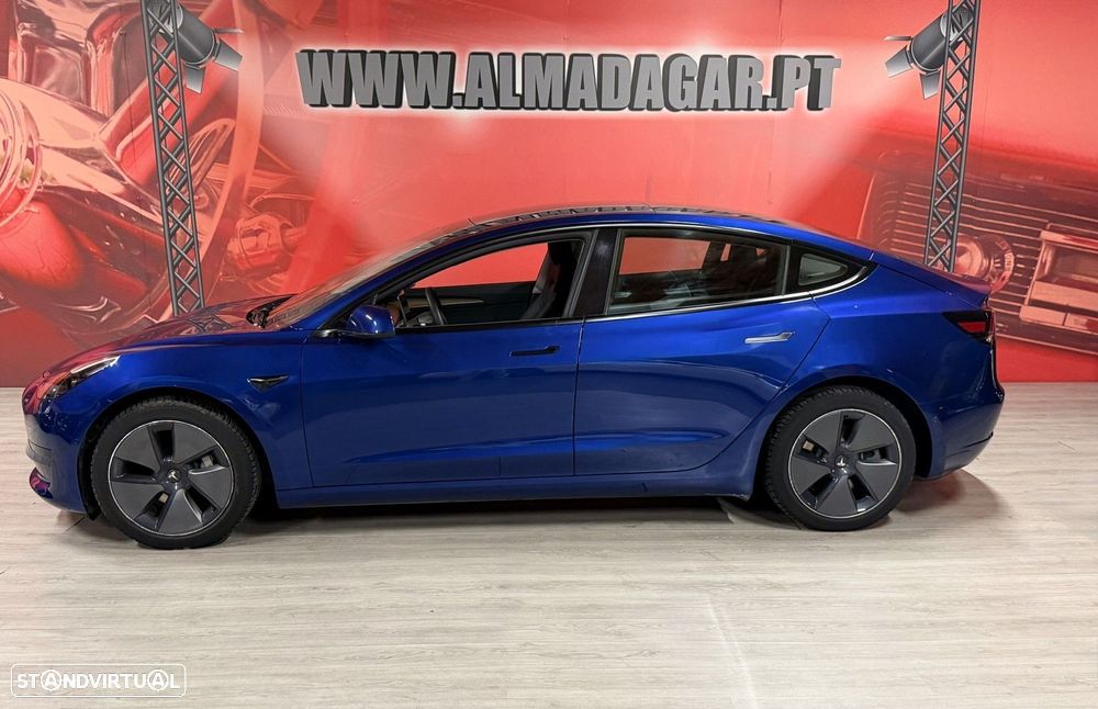 Tesla Model 3 Standard Range Plus RWD - 3