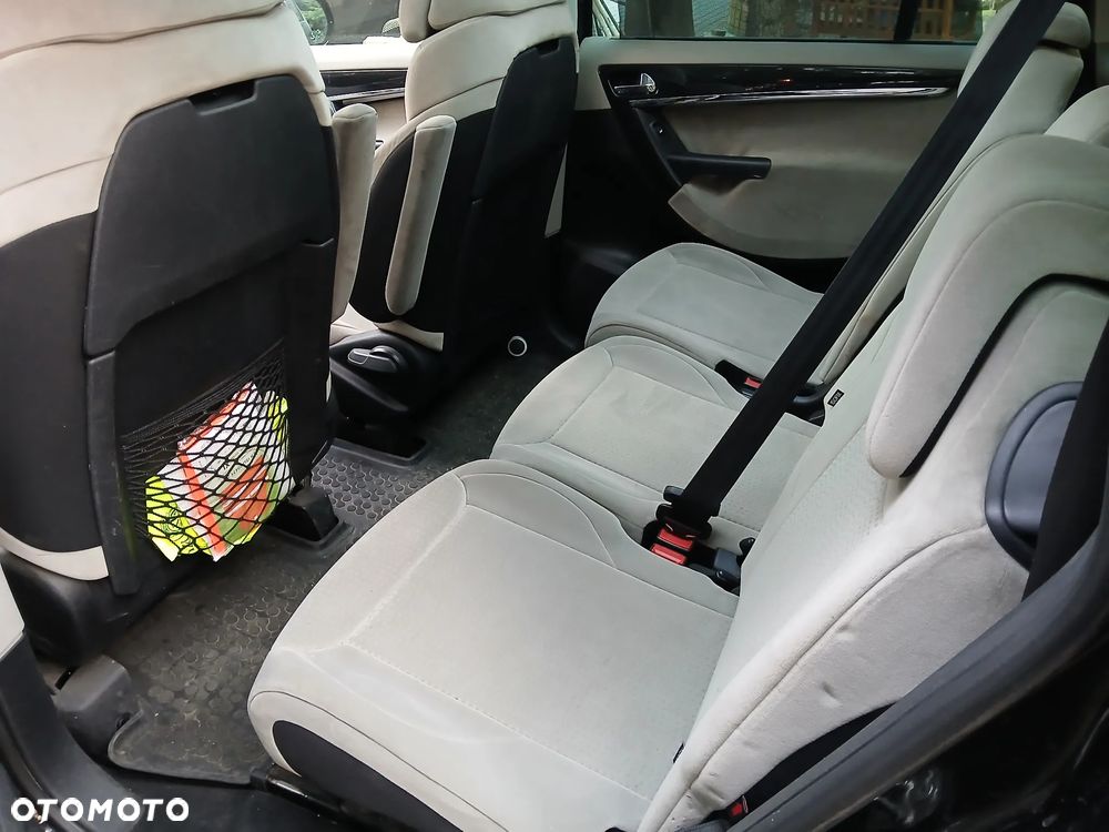 Citroën C4 Picasso - 10