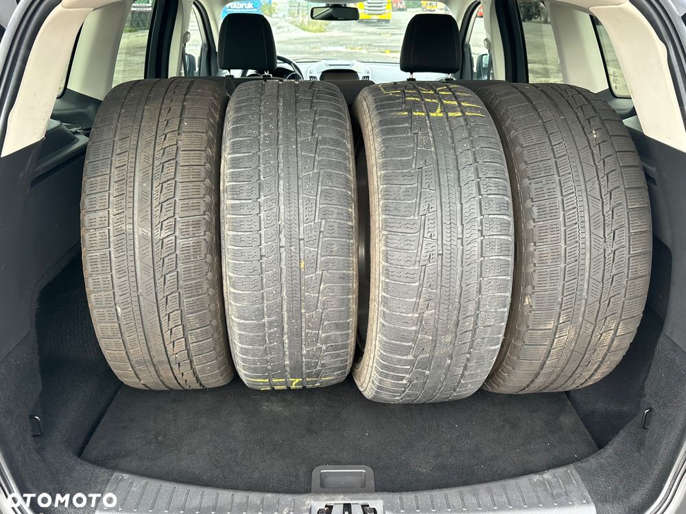 Ford Kuga 2.0 TDCi 4x2 Titanium - 22