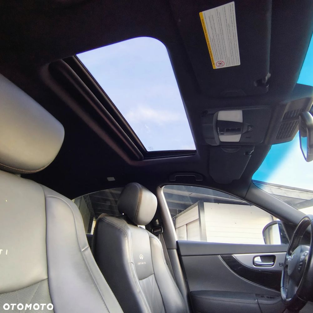 Infiniti FX FX30d AWD S Premium - 24