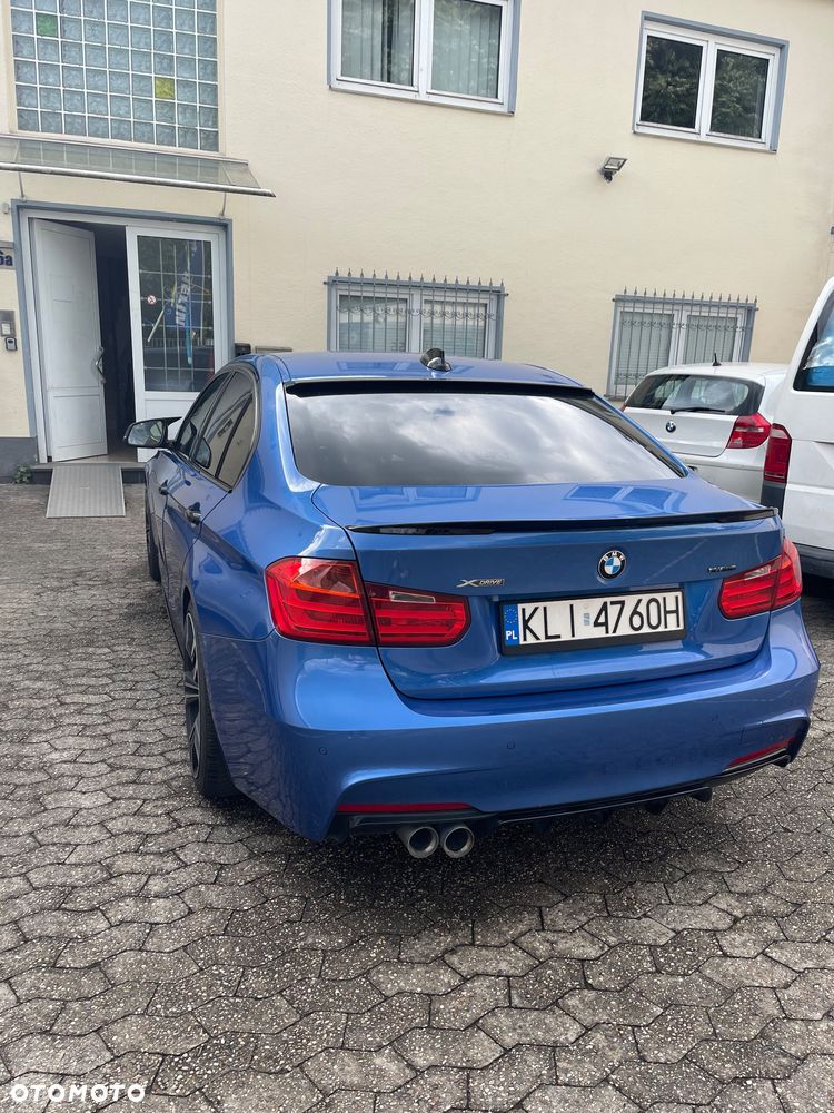 BMW Seria 3 320d xDrive - 4