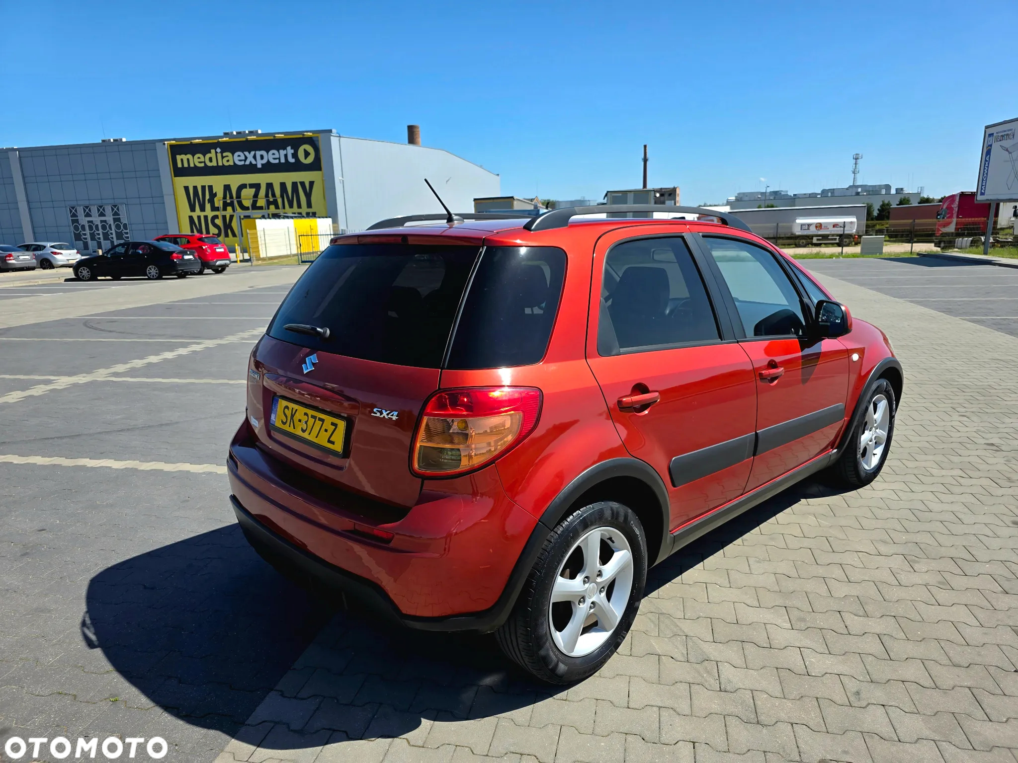 Suzuki SX4 1.6 GS / Premium - 4