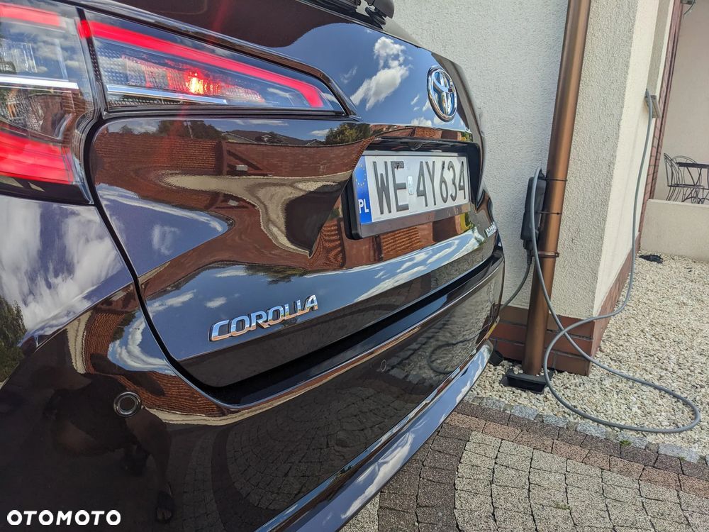 Toyota Corolla 1.8 Hybrid Selection - 13