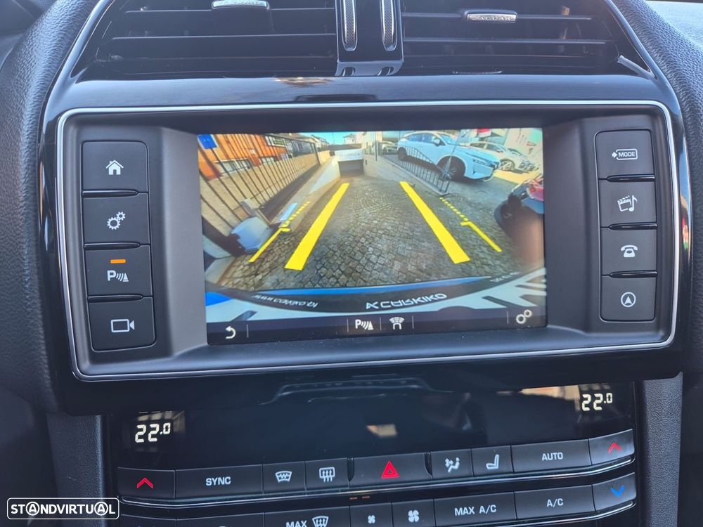 Jaguar F-Pace 2.0 i4D Prestige Aut. - 21