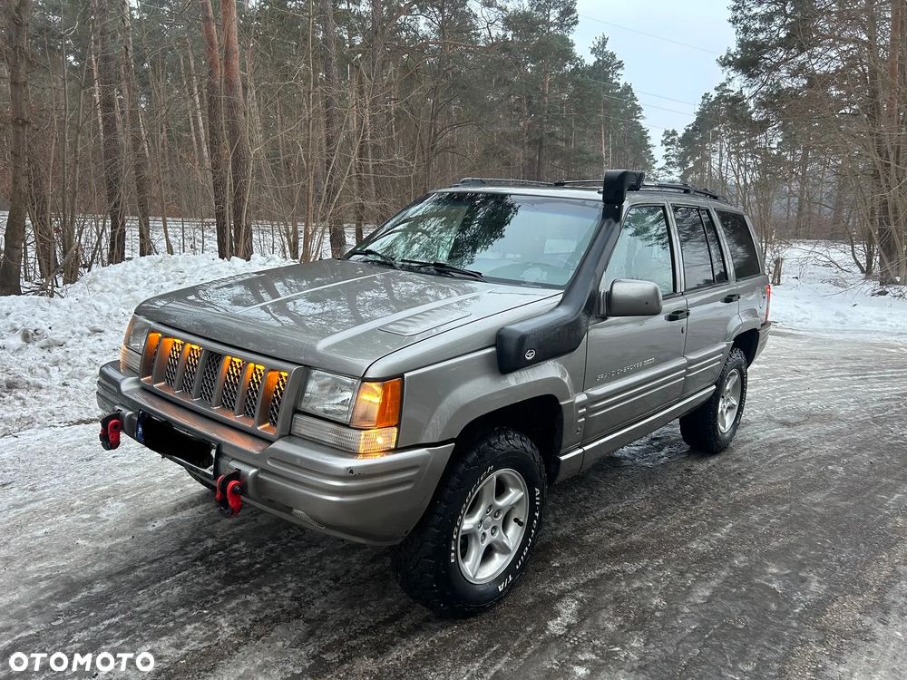Jeep Grand Cherokee - 4
