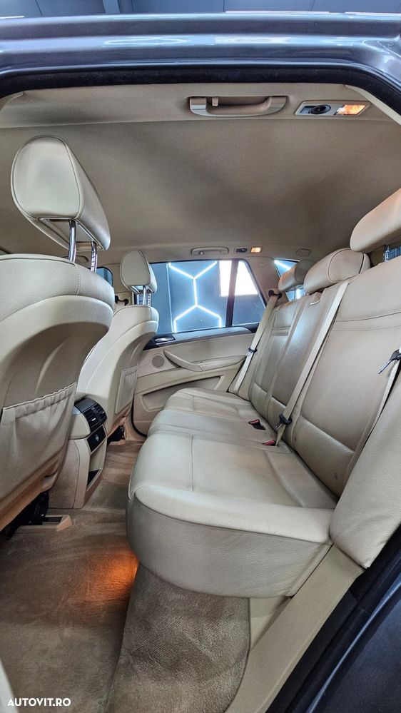 BMW X5 xDrive30d - 11