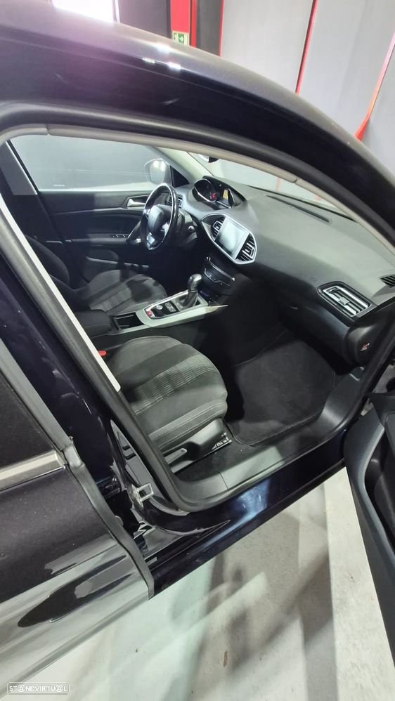 Peugeot 308 BlueHDi FAP 120 EAT6 Stop & Start Allure - 3