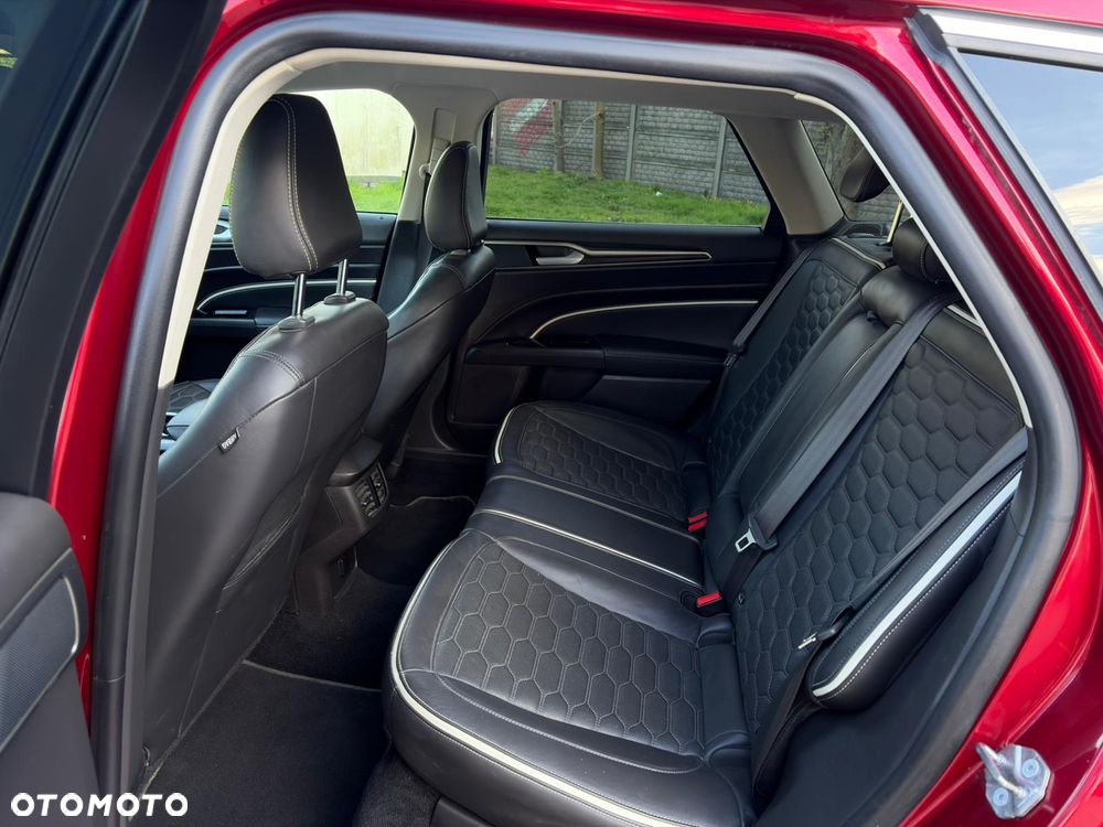 Ford Mondeo SW 2.0 Hybrid Vignale - 15