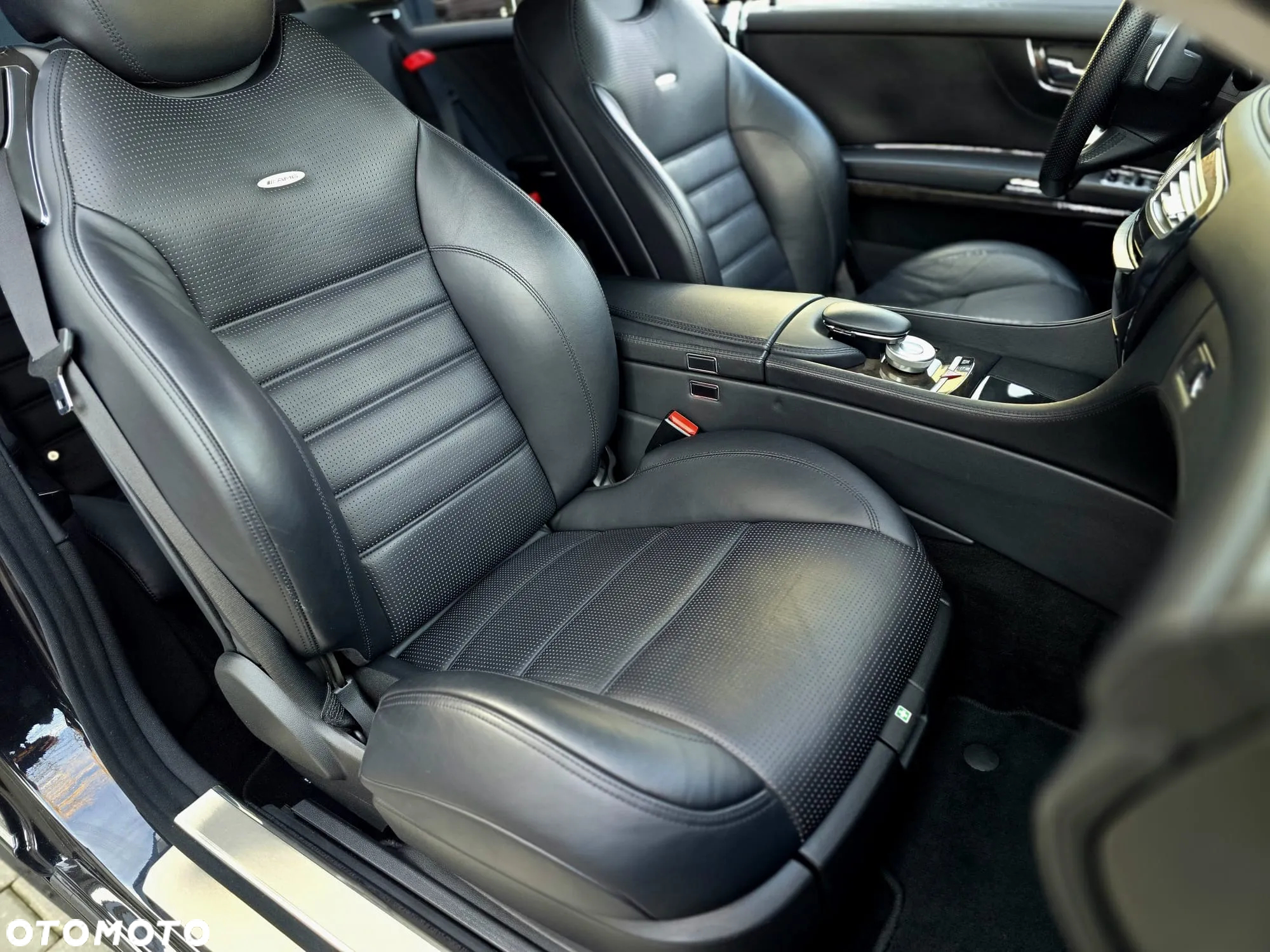 Mercedes-Benz CL 63 AMG 7G-TRONIC - 16