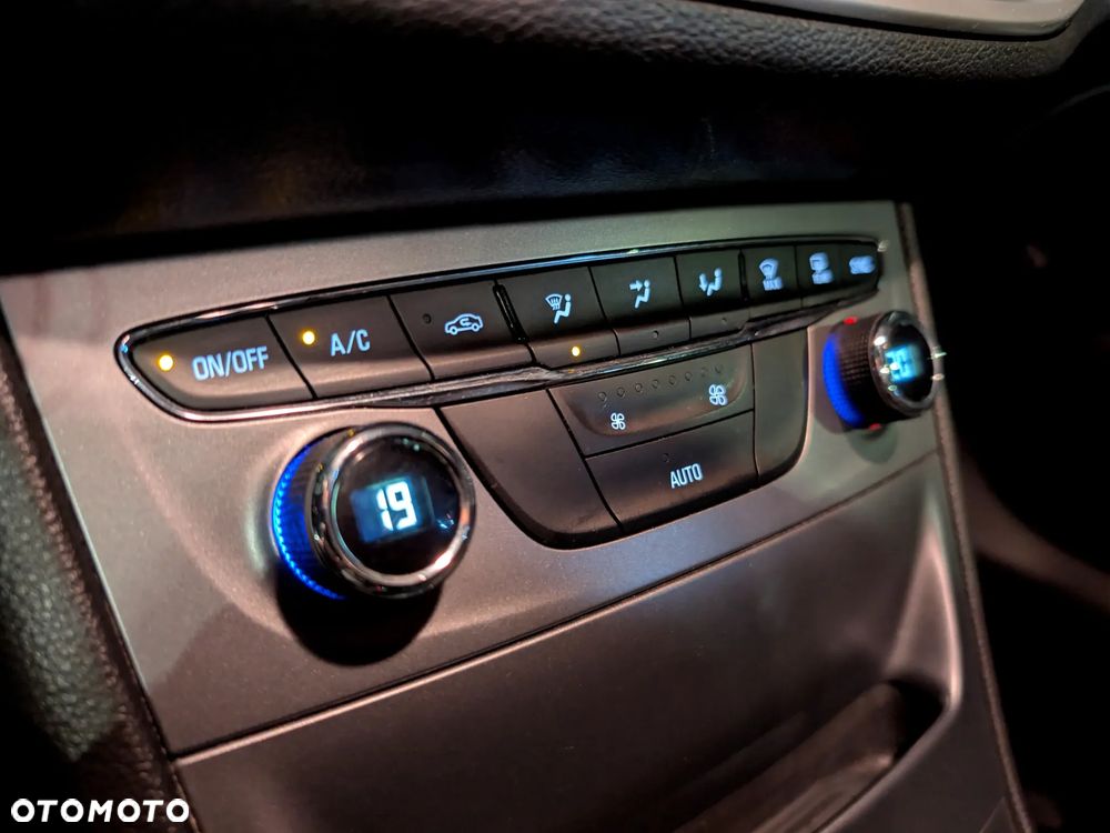 Opel Astra - 17